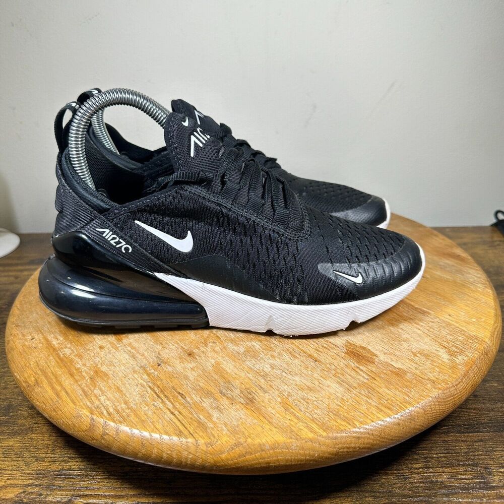 Nike Air Max 270 Black & White Sneakers Women's Sz 7
